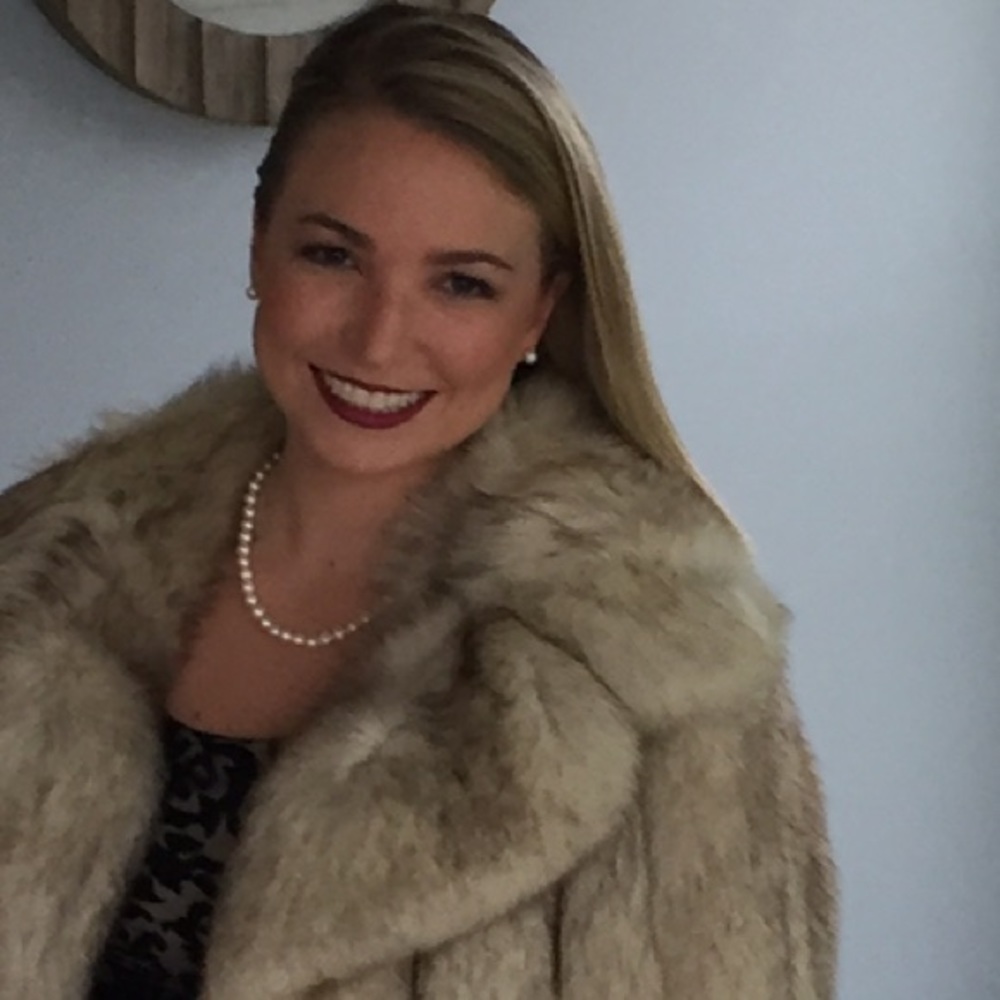 Meet your Posher, Liz