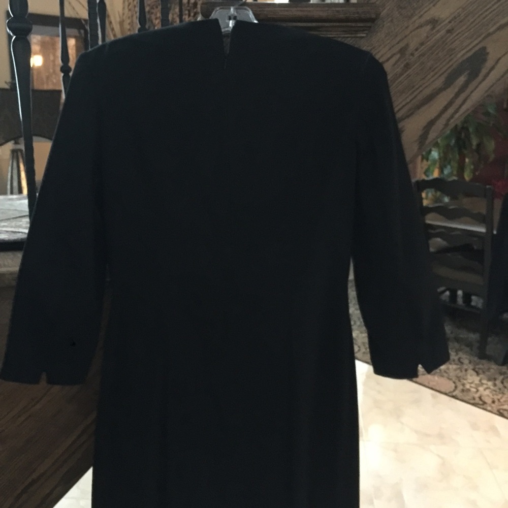Black short dress with pearls and beads - Picture 2 of 3