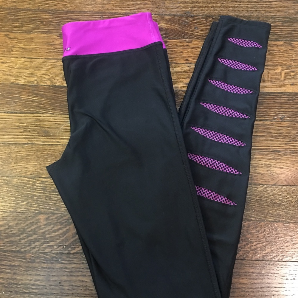 Under Armour cold gear athletic leggings