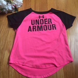 Girls Under Armour t shirt