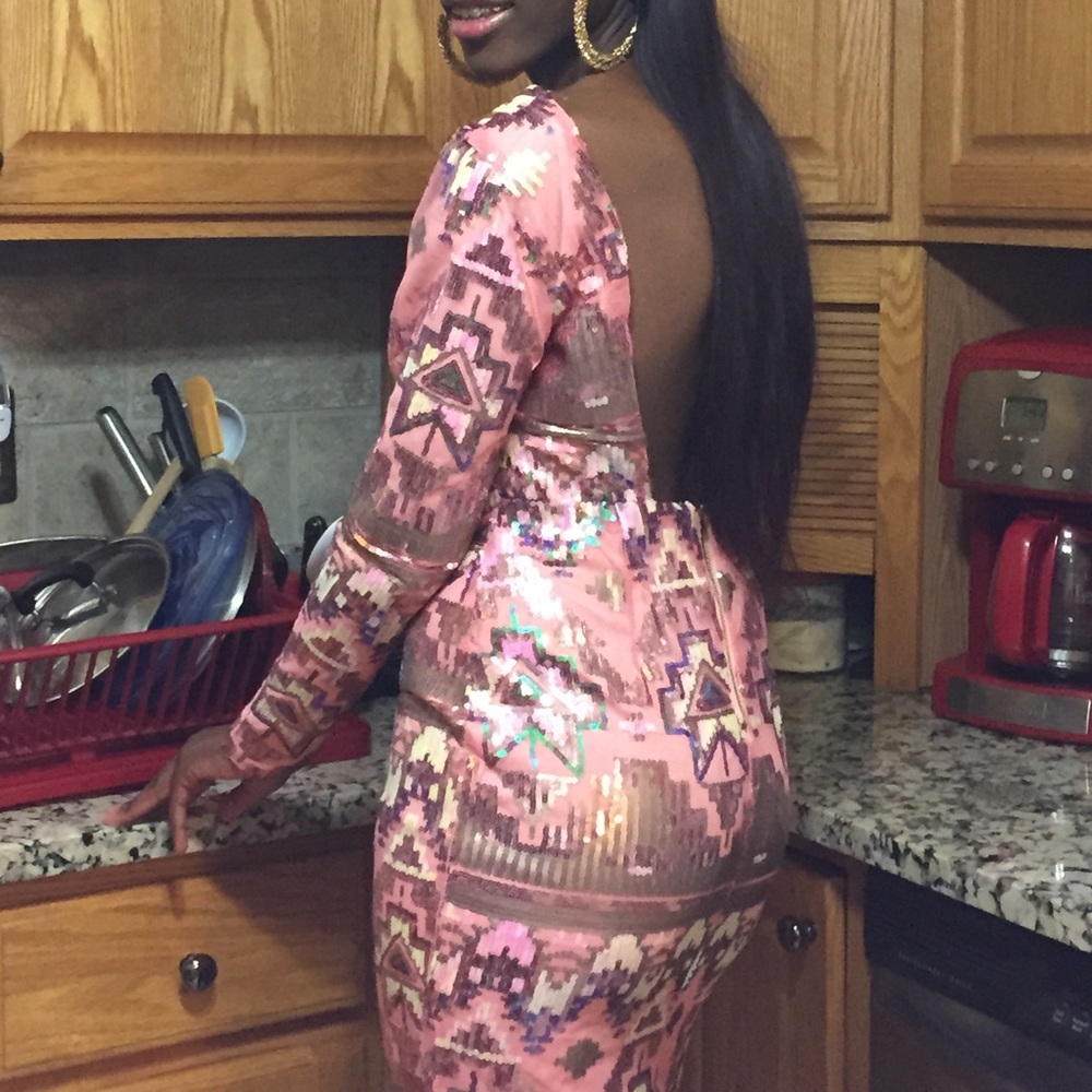 Dress - Picture 2 of 2
