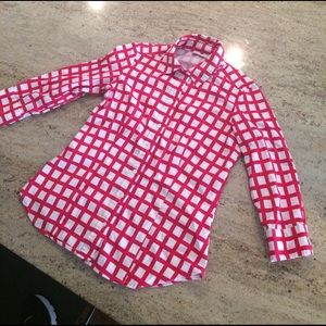 3/4 length red/dark magenta colored button