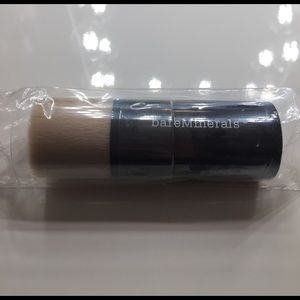 Bare Minerals Beautiful Finish Brush