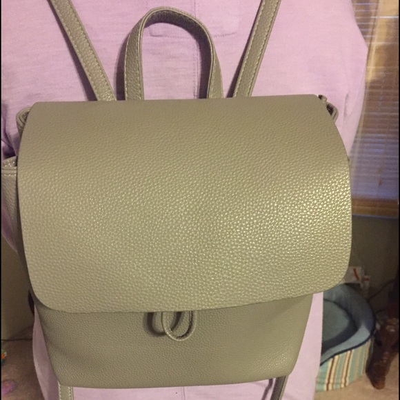 Trendy backpack purse! - Picture 4 of 5