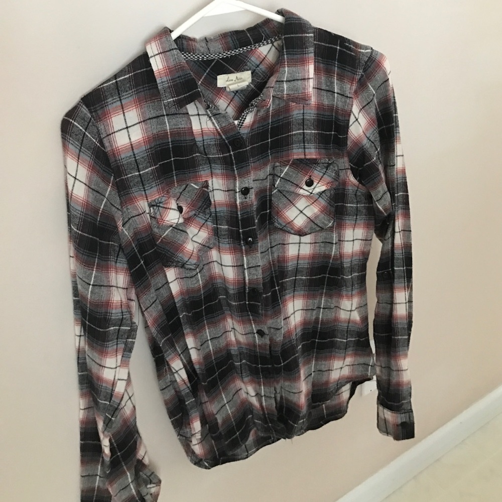 Women's button down flannel