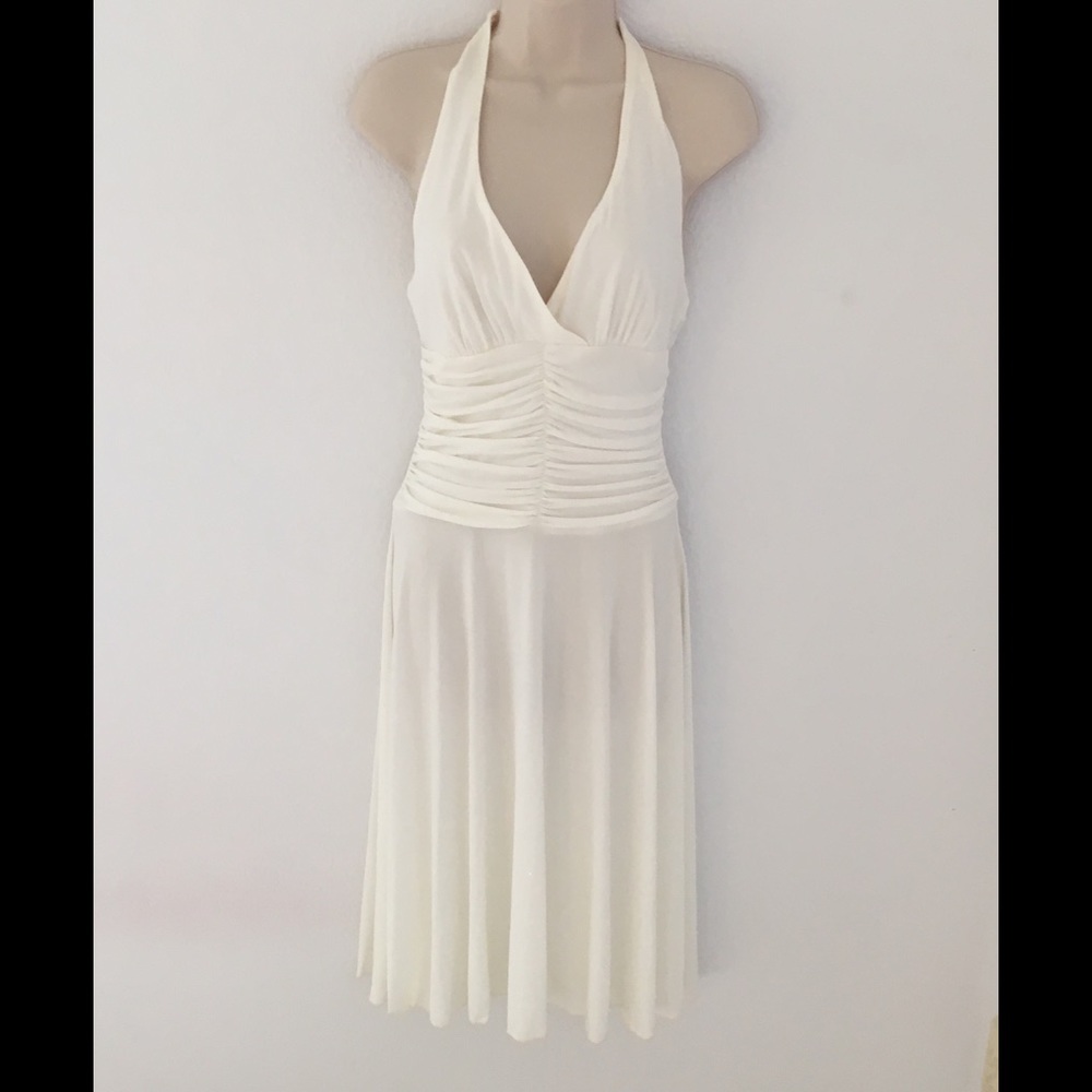 DONATING 12/16/19!  NWOT White halter dress, M