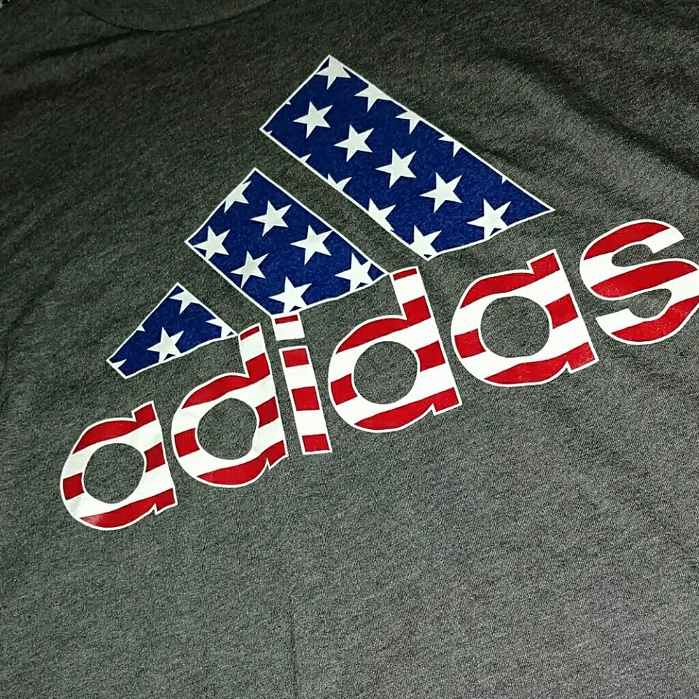 Adidas T-shirt