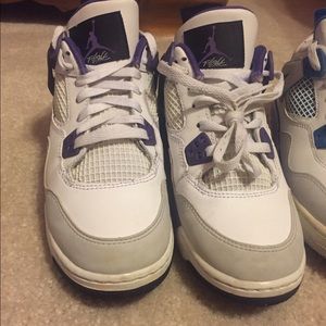 Jordan retro 4s