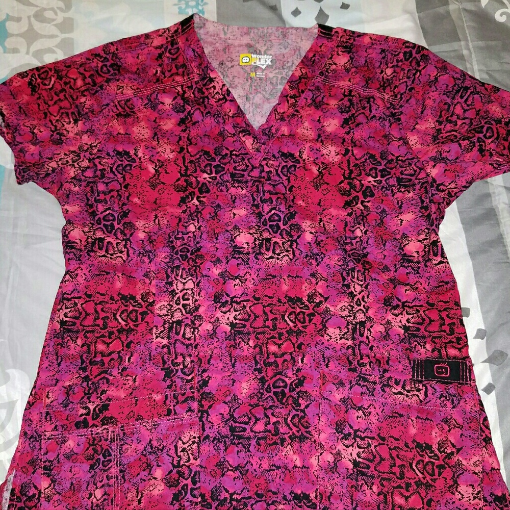 WonderFLEX by WonderWinks Sz M Scrub top