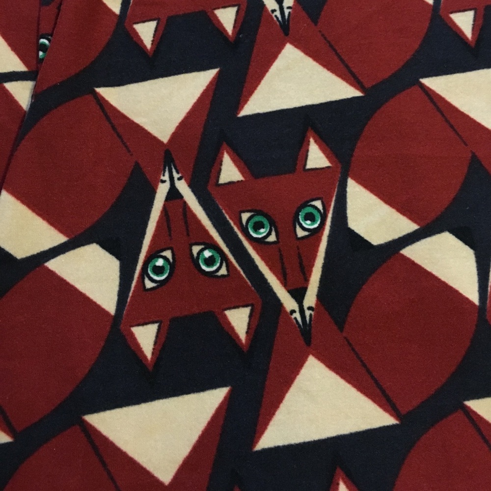 AWESOME FOXES🐺🦄LuLaRoe TC leggings. Hard to get