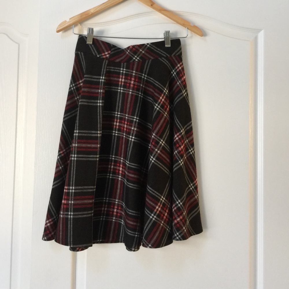 Forever 21 plaid swing skirt