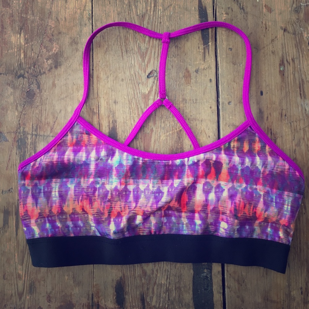 Alo sports bra