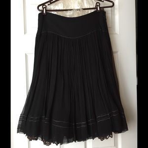 Skirt by Elie Tarhari.