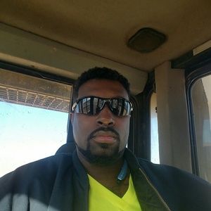 Meet your Posher, Marques