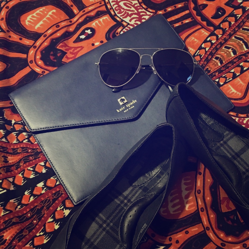 KATE SPADE!! Navy blue envelope clutch!!