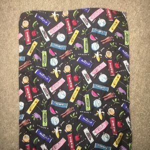 Vintage 100% Silk Gum Print Scare