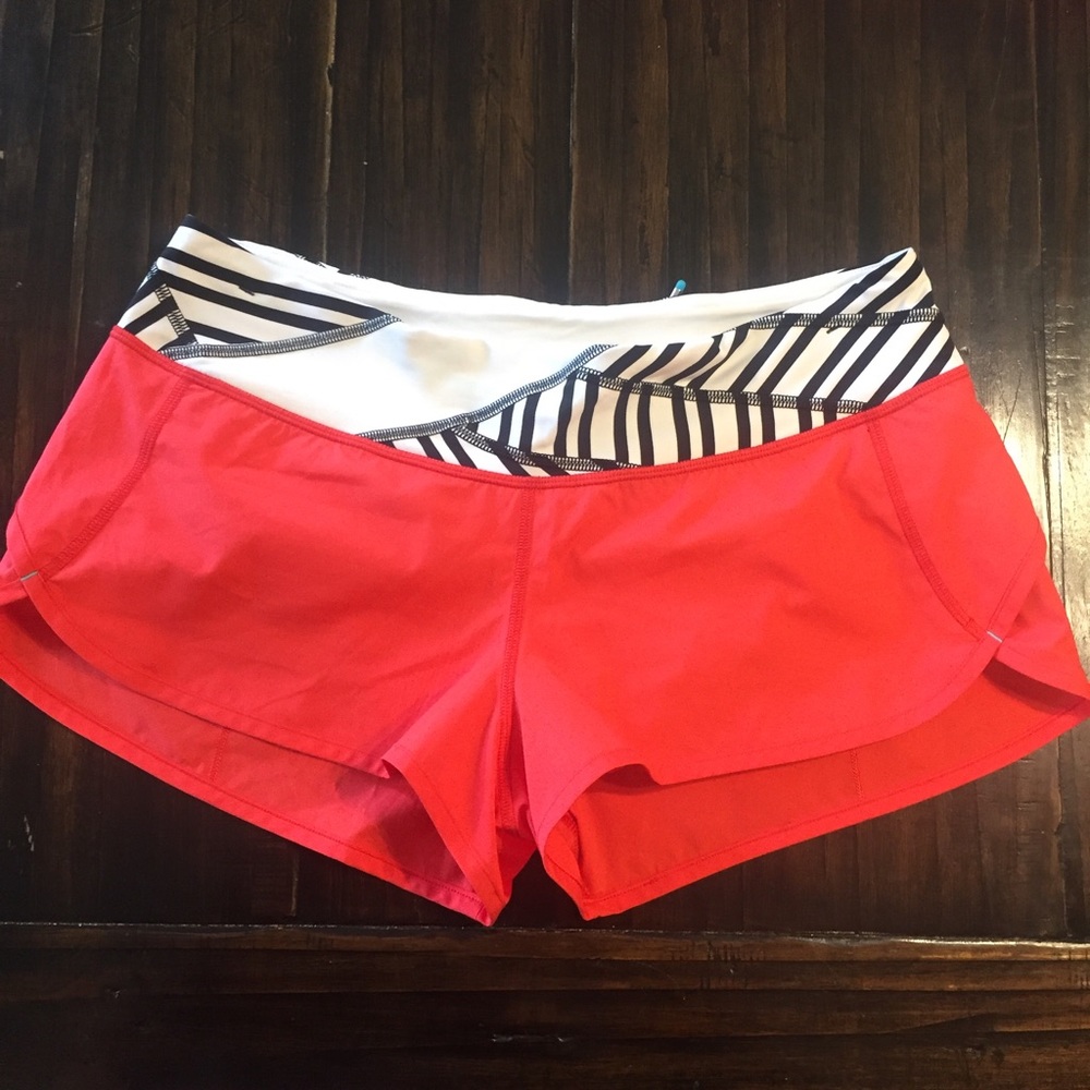 RARE Lululemon Speed Short 8