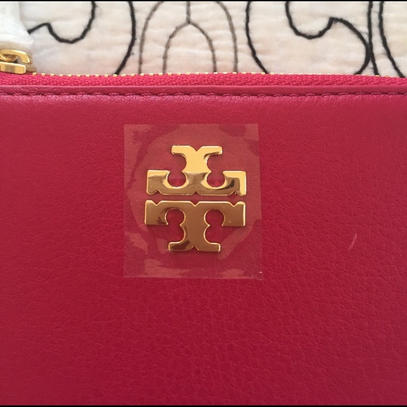 NWT! Tory Burch wallet! - Picture 2 of 8