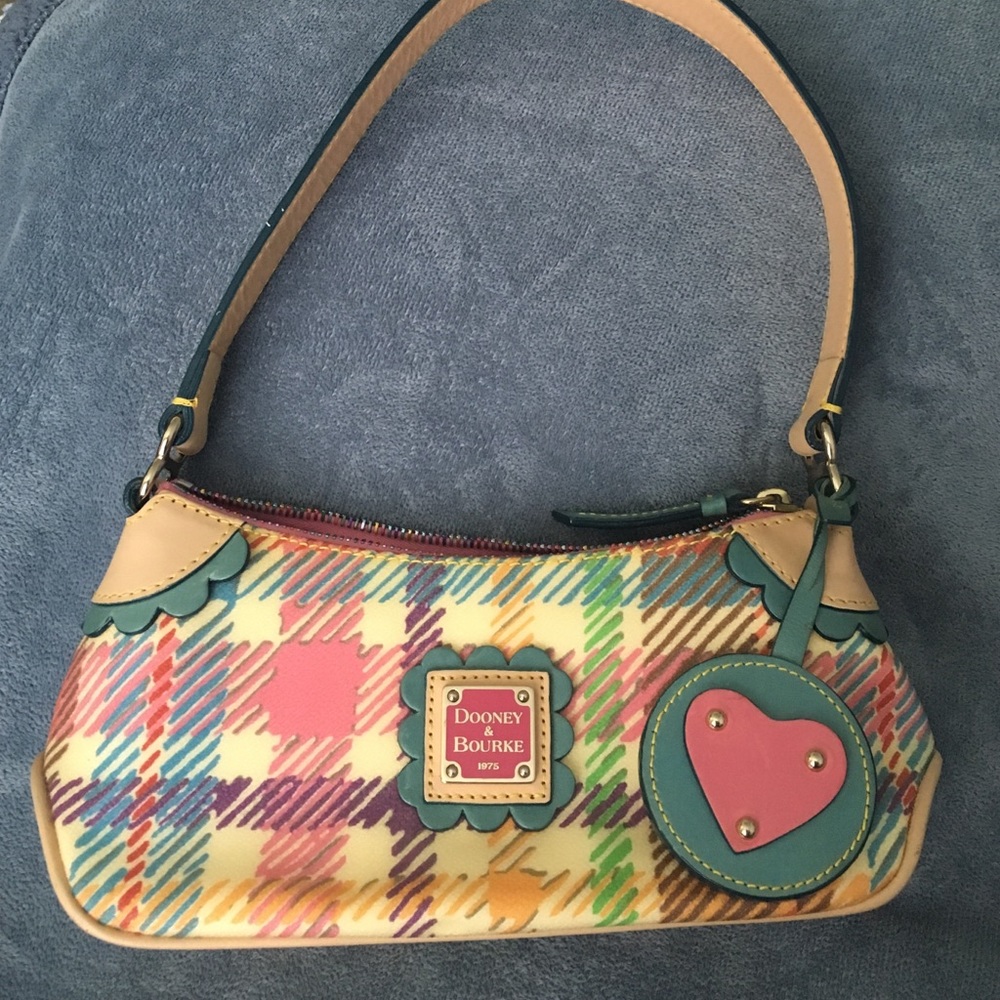 Dooney & Bourke purse