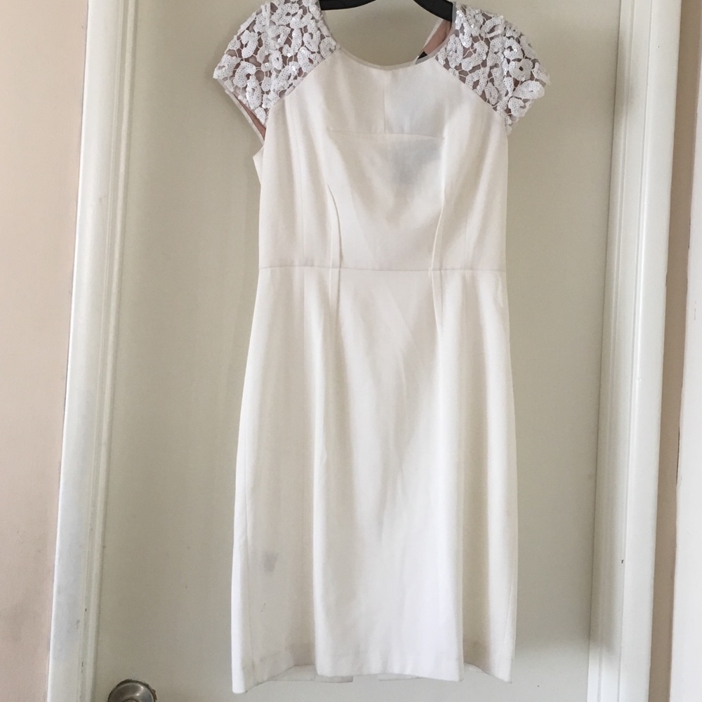 BCBG MaxAzria Deess