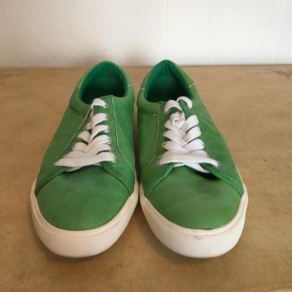 Gap Kelly Green Leather Shoes