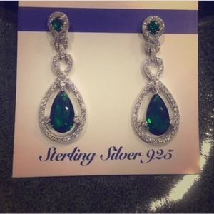 Green gem 925 silver earrings