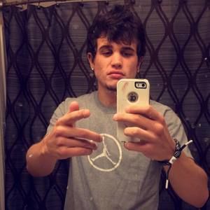 Meet your Posher, Brooks