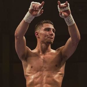 Meet your Posher, Anthony