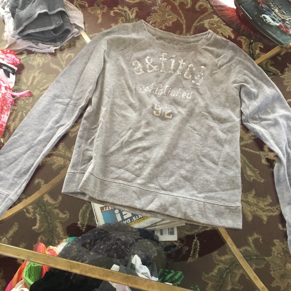 Abecrombie sweatshirt