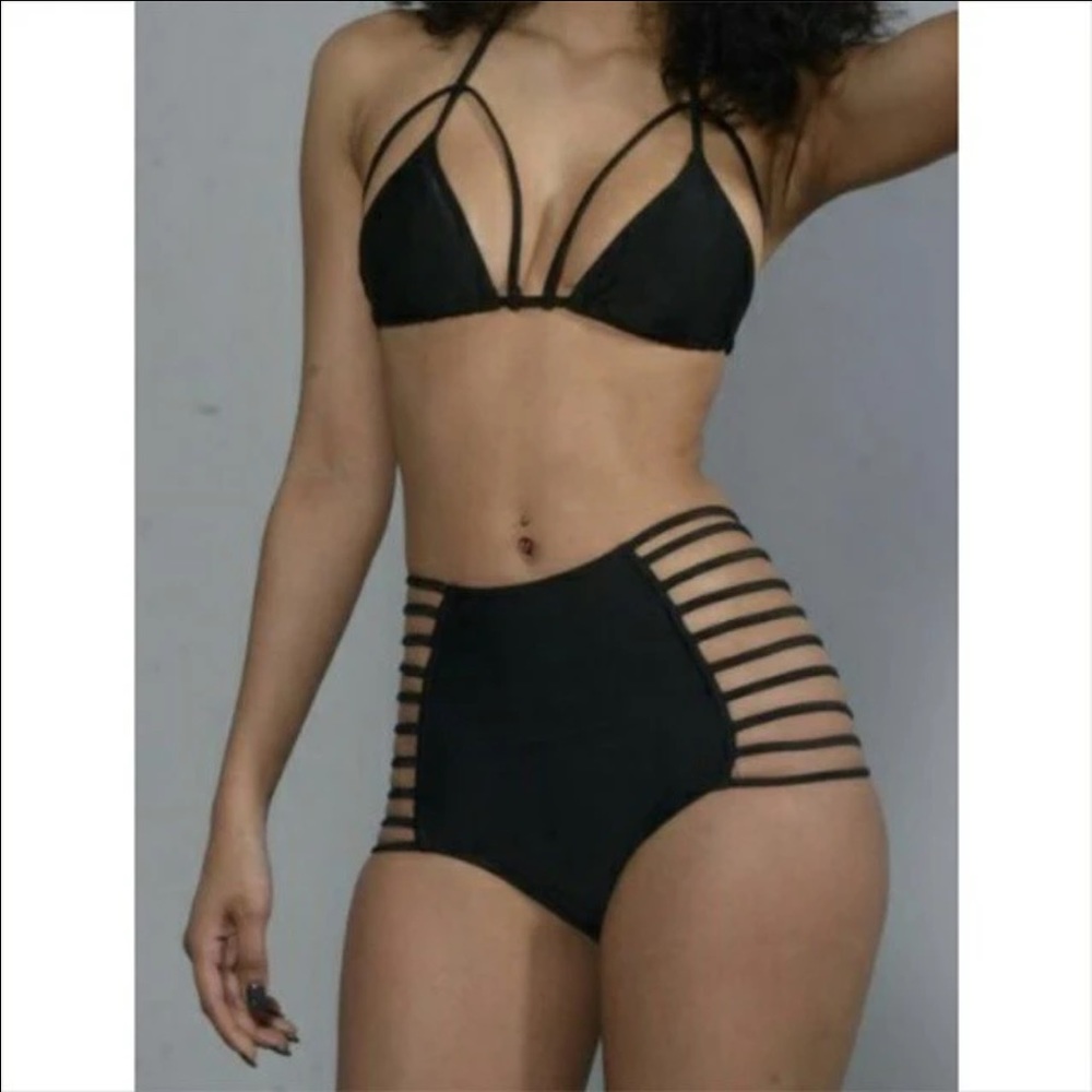 🍍ONE LARGE TOP LEFT🍍 DOMINIQUE Bikini - Picture 2 of 6
