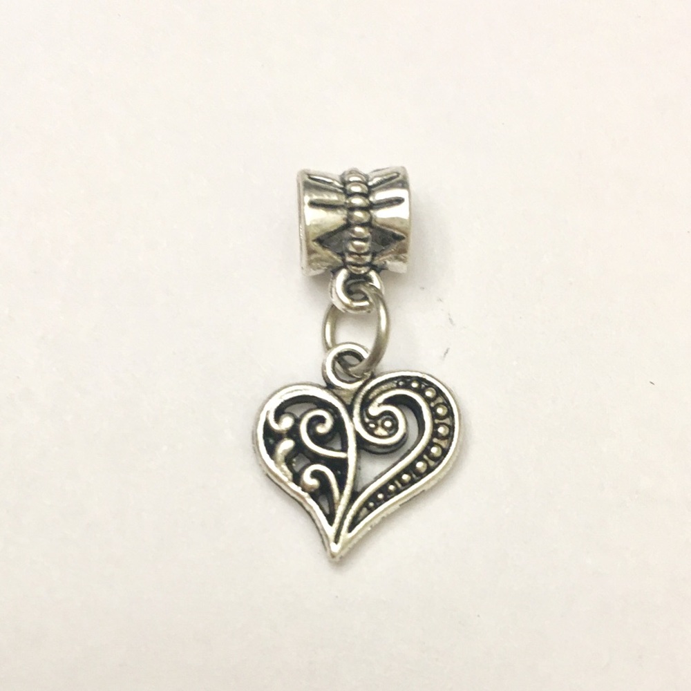 SILVER P DANGLE HEART BEAD FITS PANDORA BRACELET