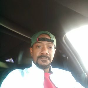 Meet your Posher, Cameron