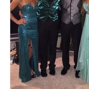 Emerald green formal dress