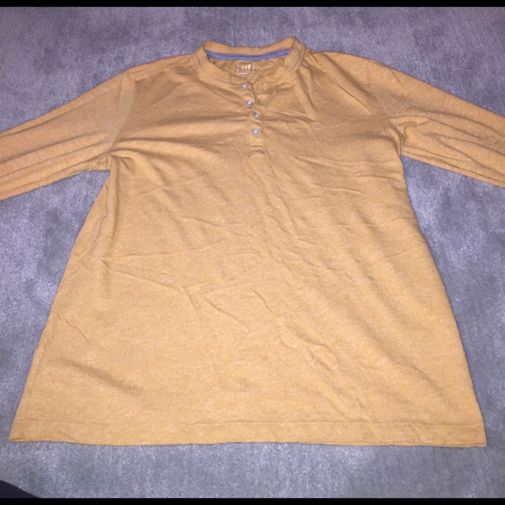 Long sleeve baseball tee