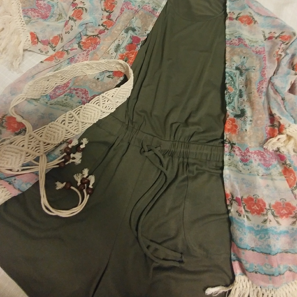 ⭐LAST PRICE DROP🌟Festival Ready🌟 NY&C  romper