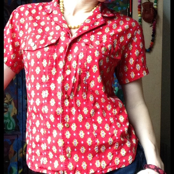 SOLD PLATOS LIZ WEAR Short Sleeve Cowgirl - Picture 8 of 8