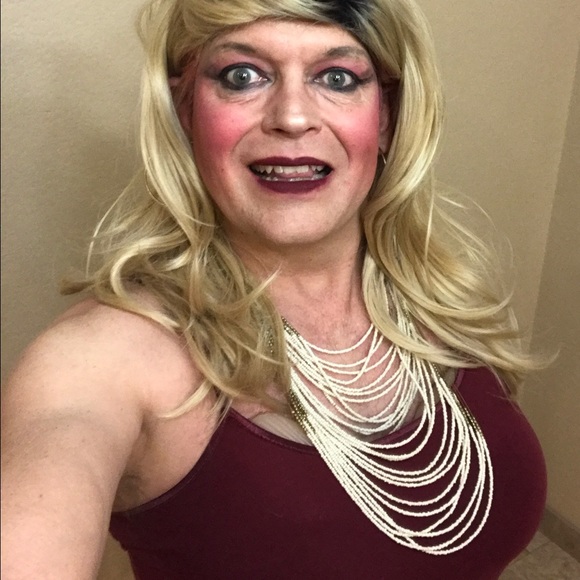 Meet your Posher, Chris - Picture 1 of 1