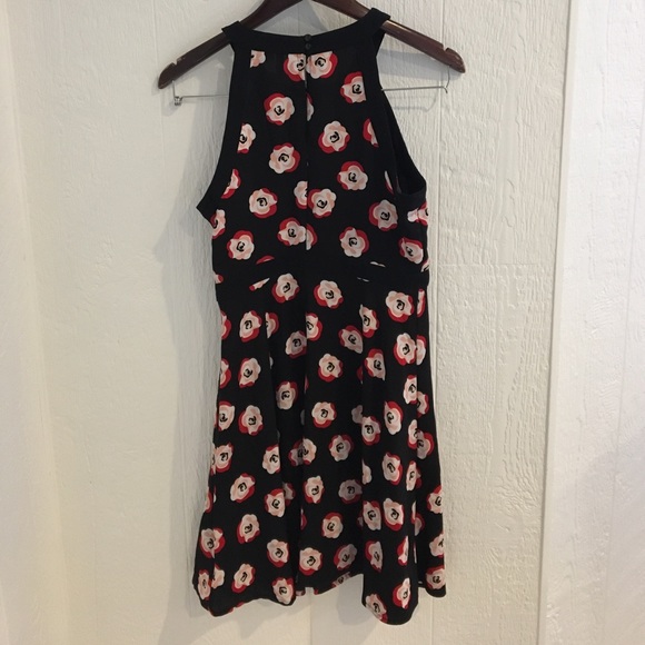 ELLE Black Dress with a Pink & Red Flower Print 🌸 - Picture 2 of 8