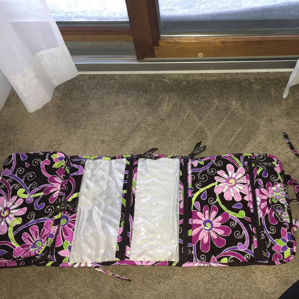 Brand new travel organizer