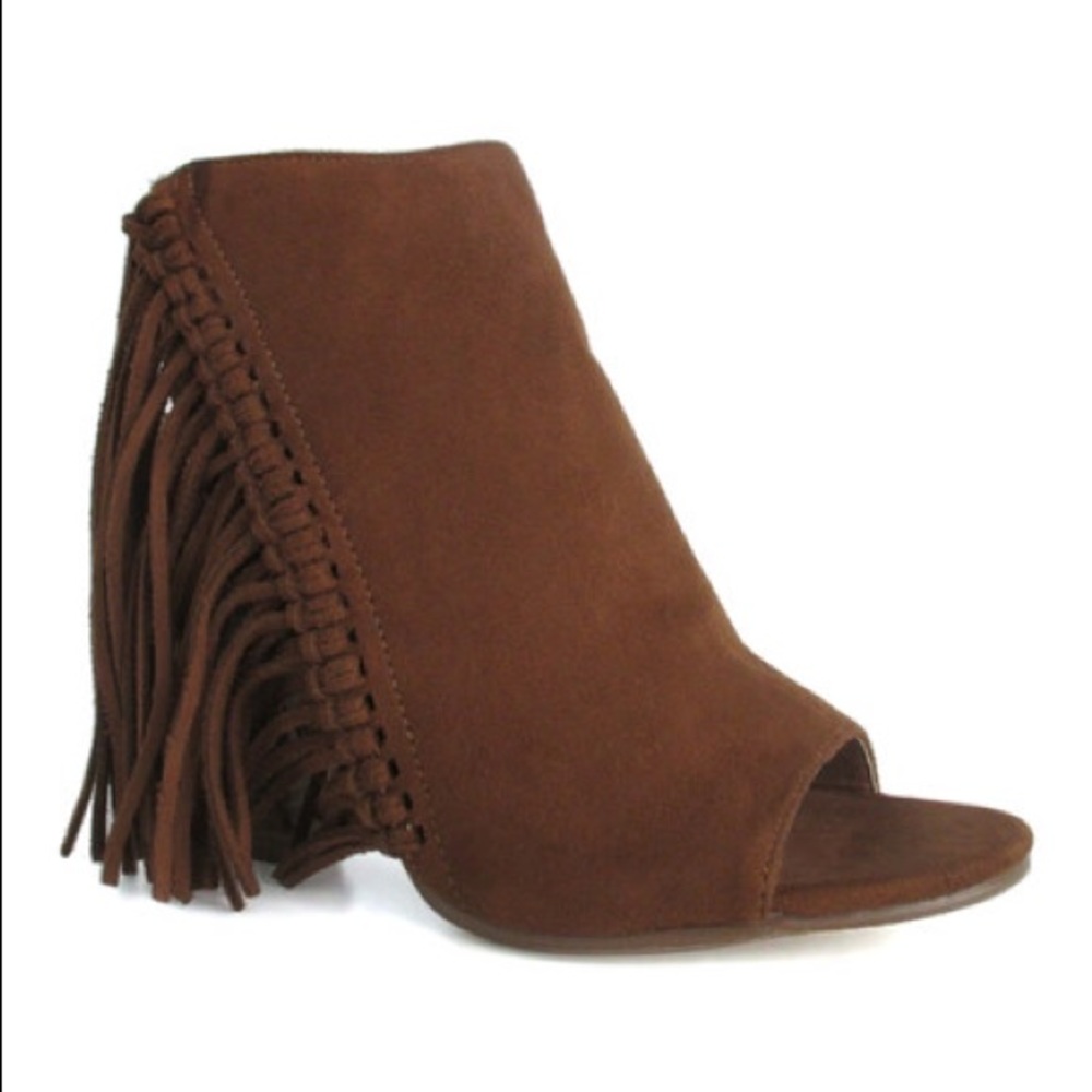NWOT Coconuts by Matisse Fringe Bootie Open Toe