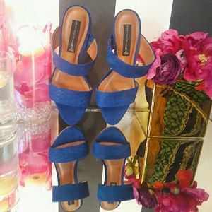 High heel sandals