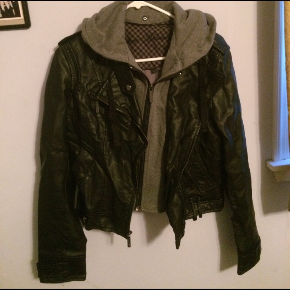 Steve Madden Leather Jacket w/ Removable hoodie L