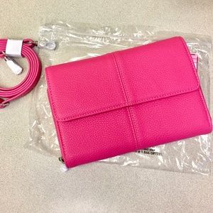 Thirty-One Tons of Funds Crossbody