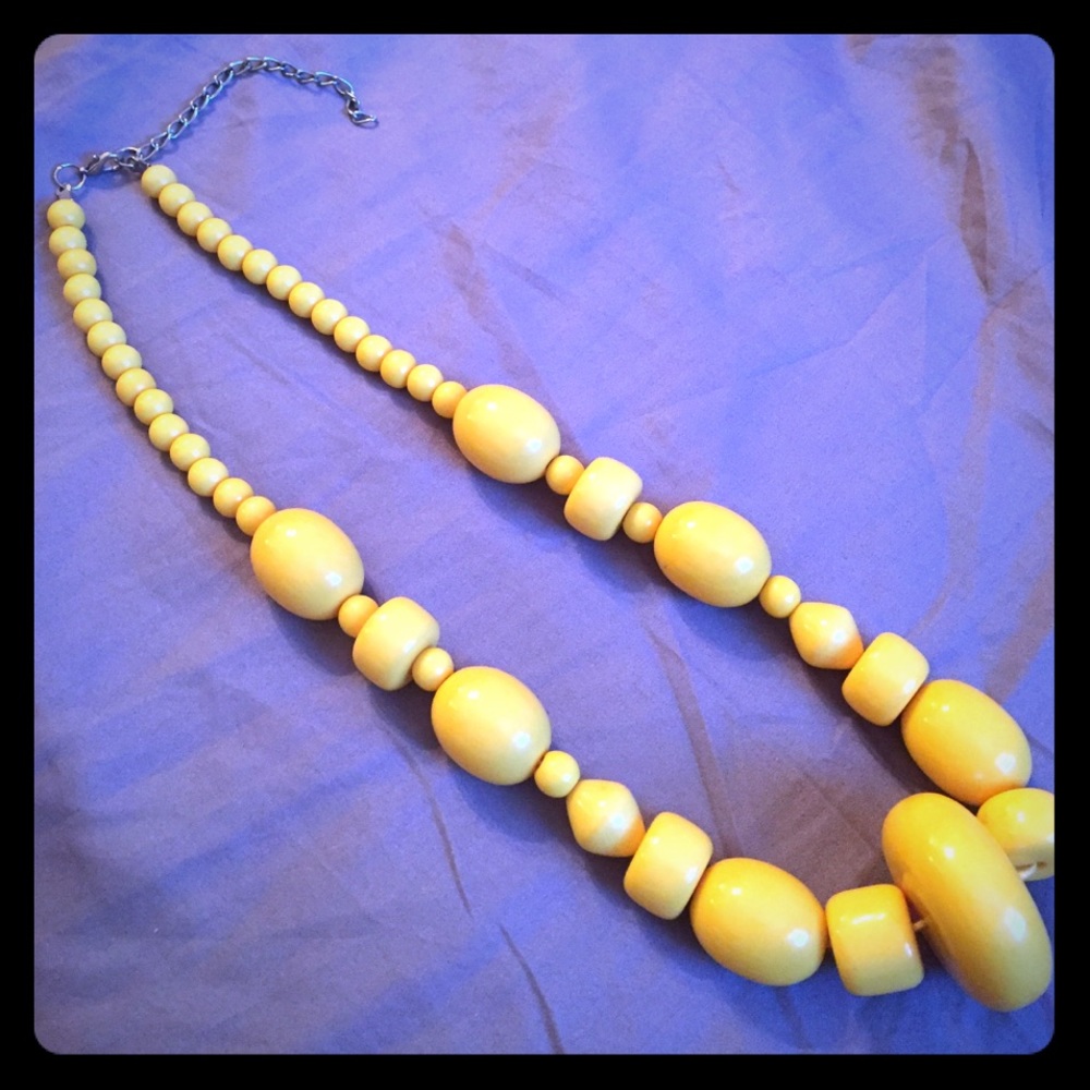 $10 or 3/$20 NWOT Bright, Fun H&M Necklace!