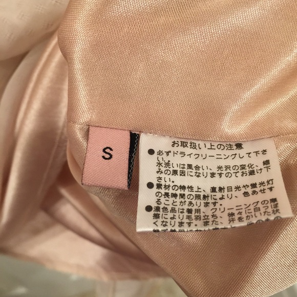 (Sold) Junior girl light pink dress size S - Picture 4 of 4