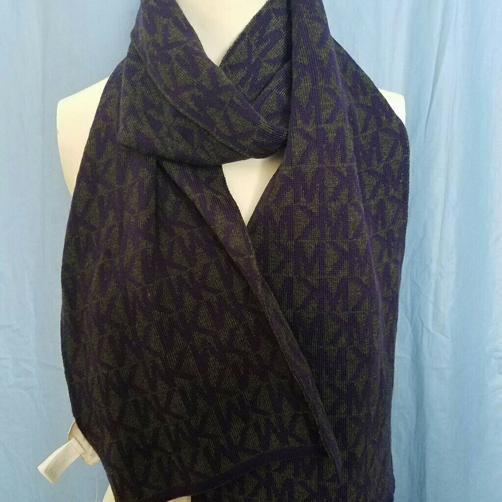 Michael Kors scarf New with Tags