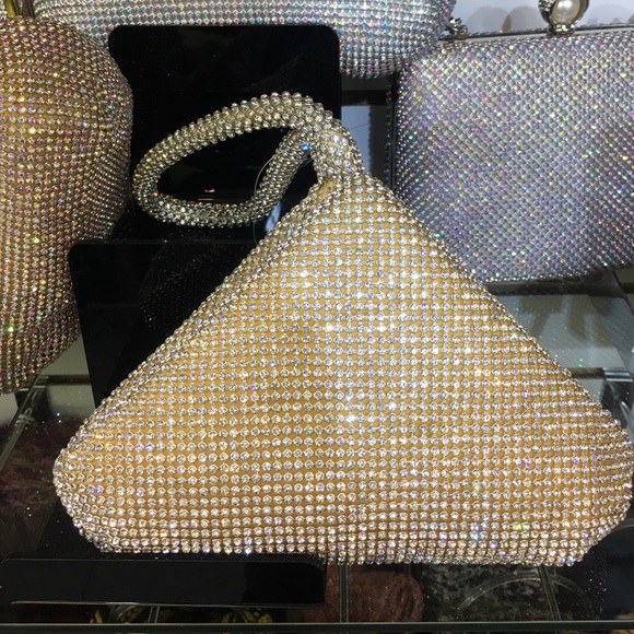 🔻Soft Triangle Evening Bag - Gold w Clear Crystal - Picture 1 of 5