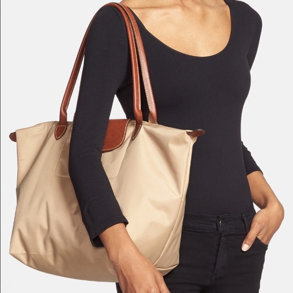 Sold!! Longchamp Le Pliage nylon tote bag - Picture 2 of 5