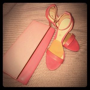 Aldo - Paules Pink Heels with matching Aldo Clutch