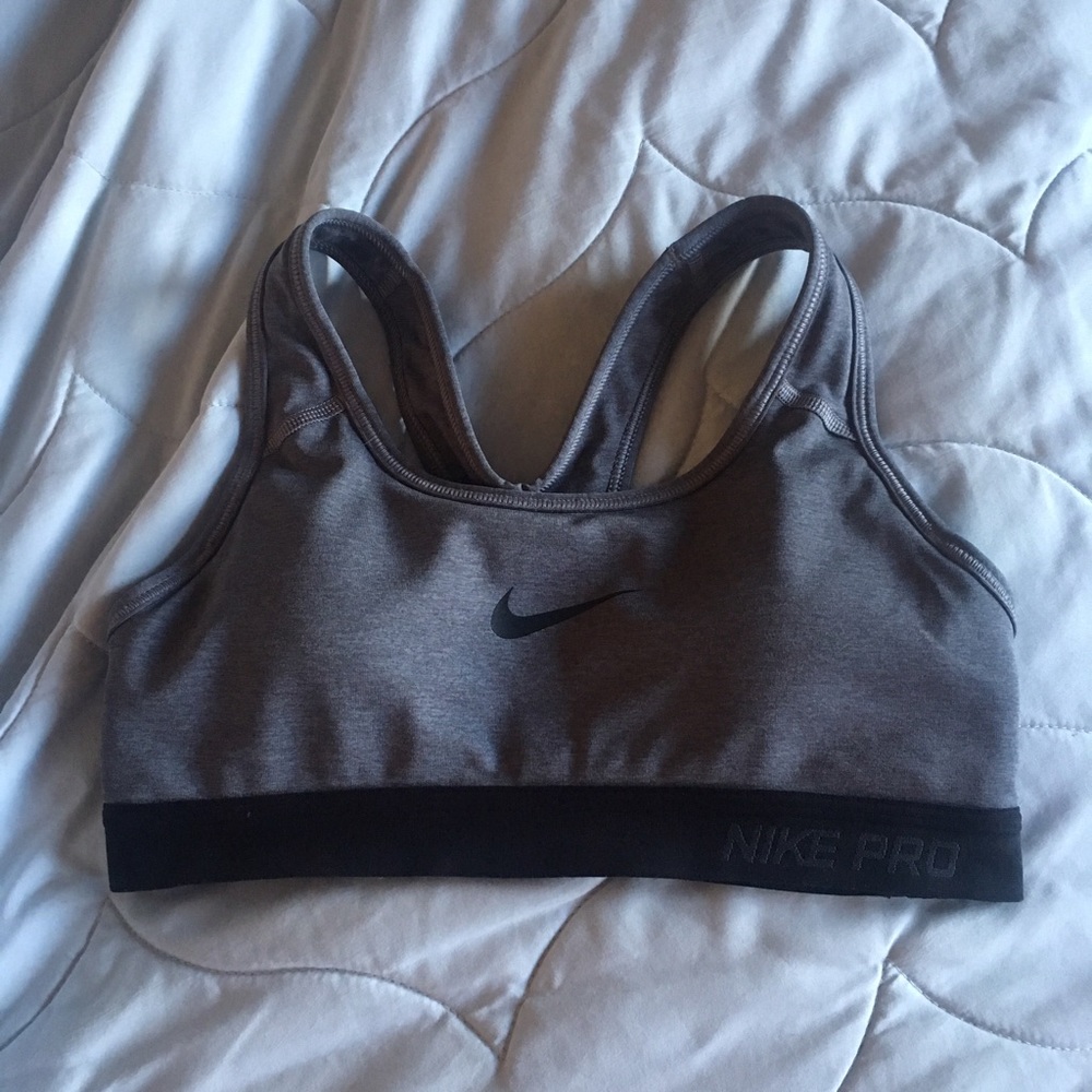 Nike Pro Sports Bra